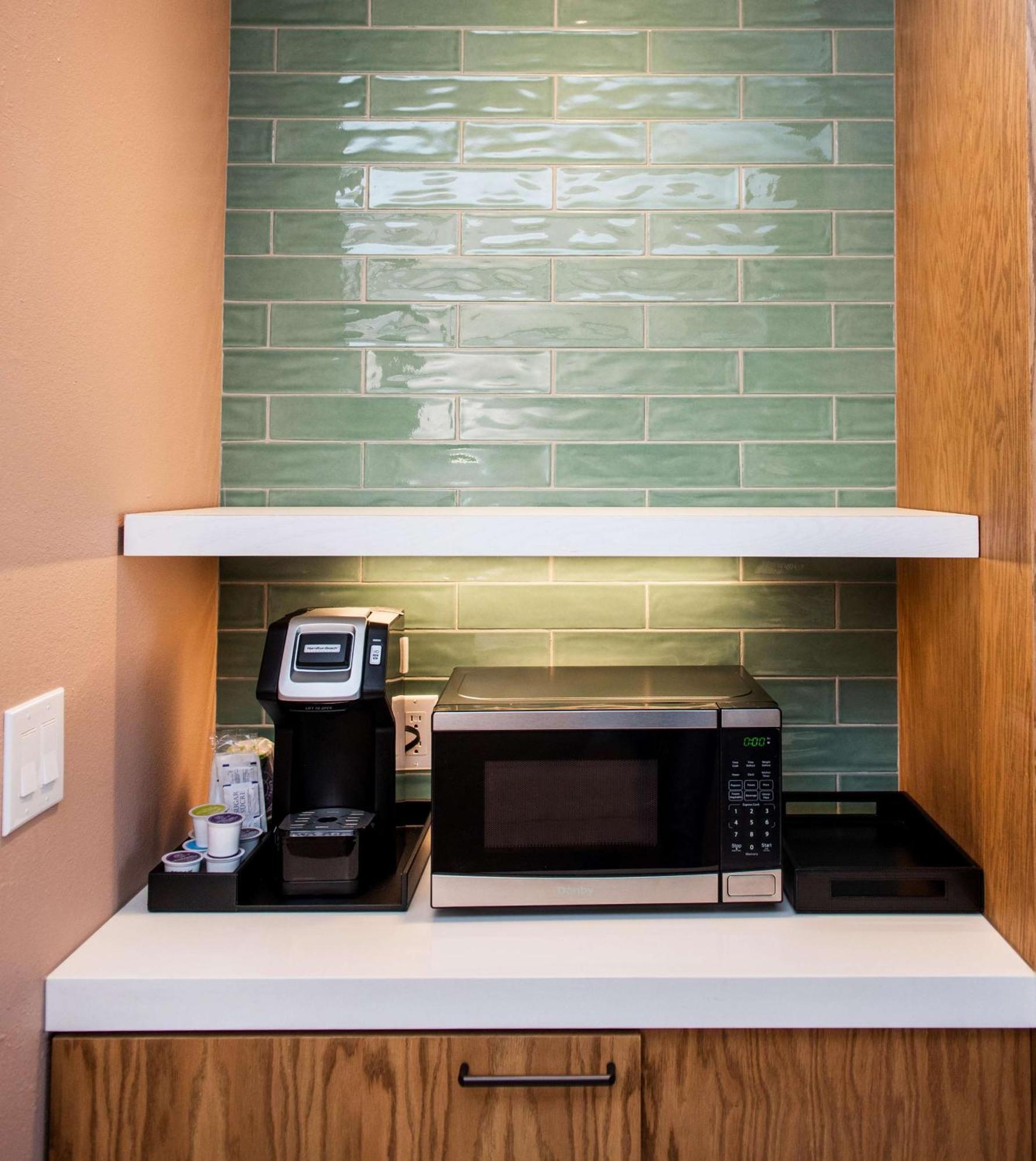 Hilton Garden Inn Moncton Downtown, Nb Esterno foto