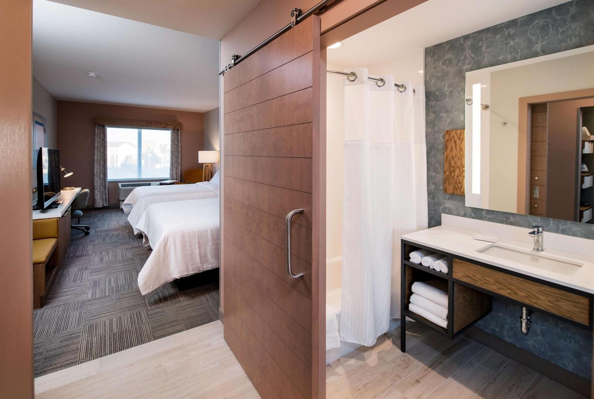 Hilton Garden Inn Moncton Downtown, Nb Esterno foto